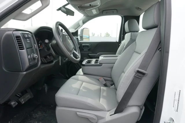 New 2024 Summit White Chevrolet Work Truck image 14