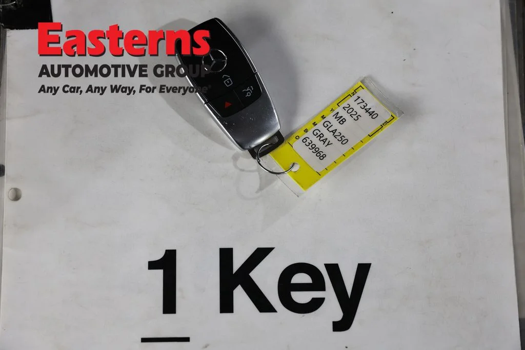 Used 2025 Gray Mercedes-Benz GLA 250 image 24