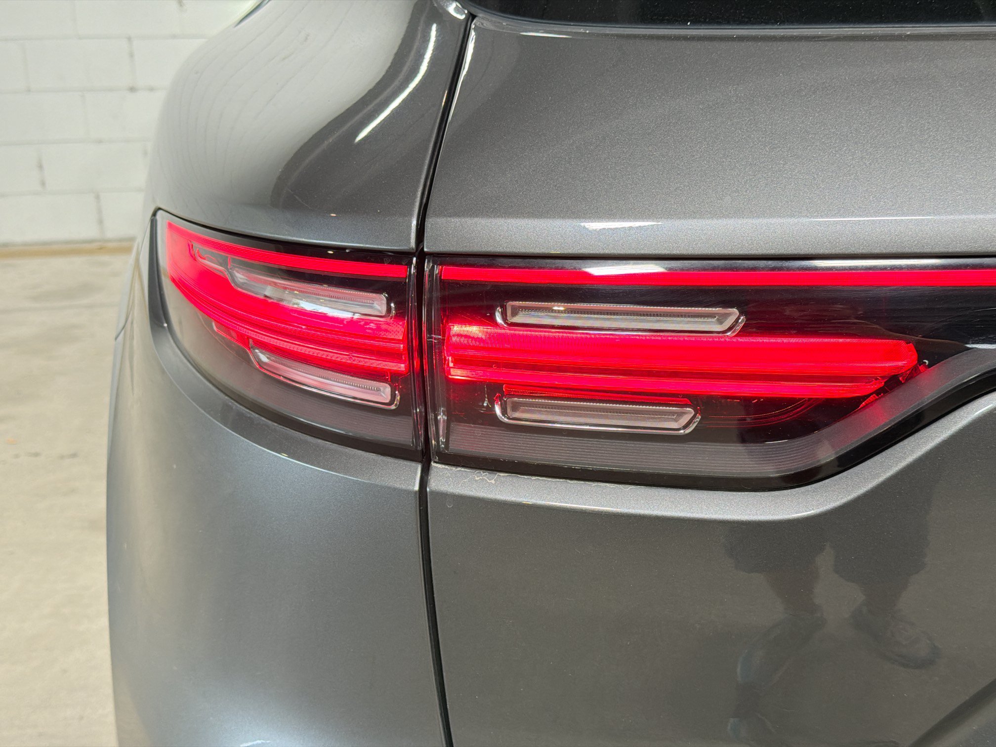 Certified Used 2023 Quartzite Grey Metallic Porsche  image 11