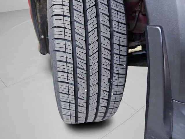 Certified Used 2018 Milano Red Honda LX image 35