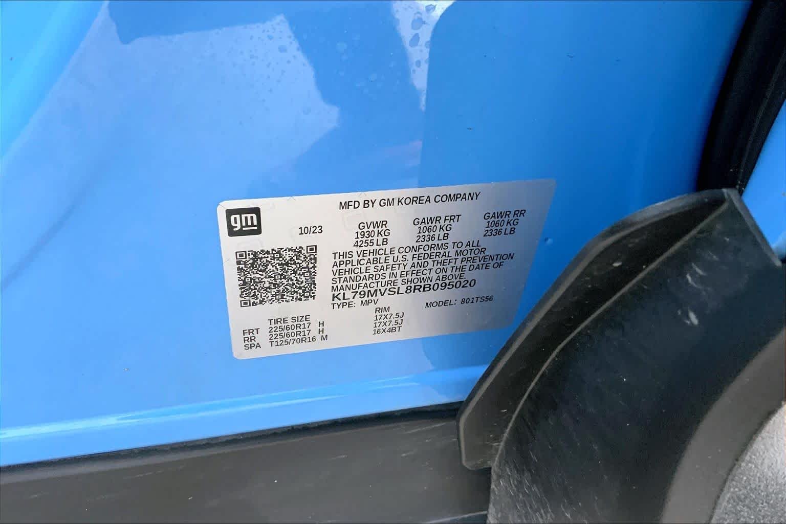 Used 2024 Fountain Blue Chevrolet ACTIV image 36