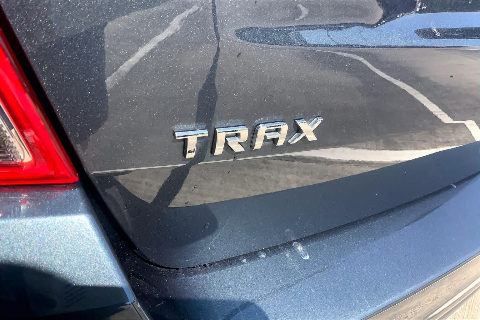 Used 2022 Shadow Gray Metallic Chevrolet LT image 30