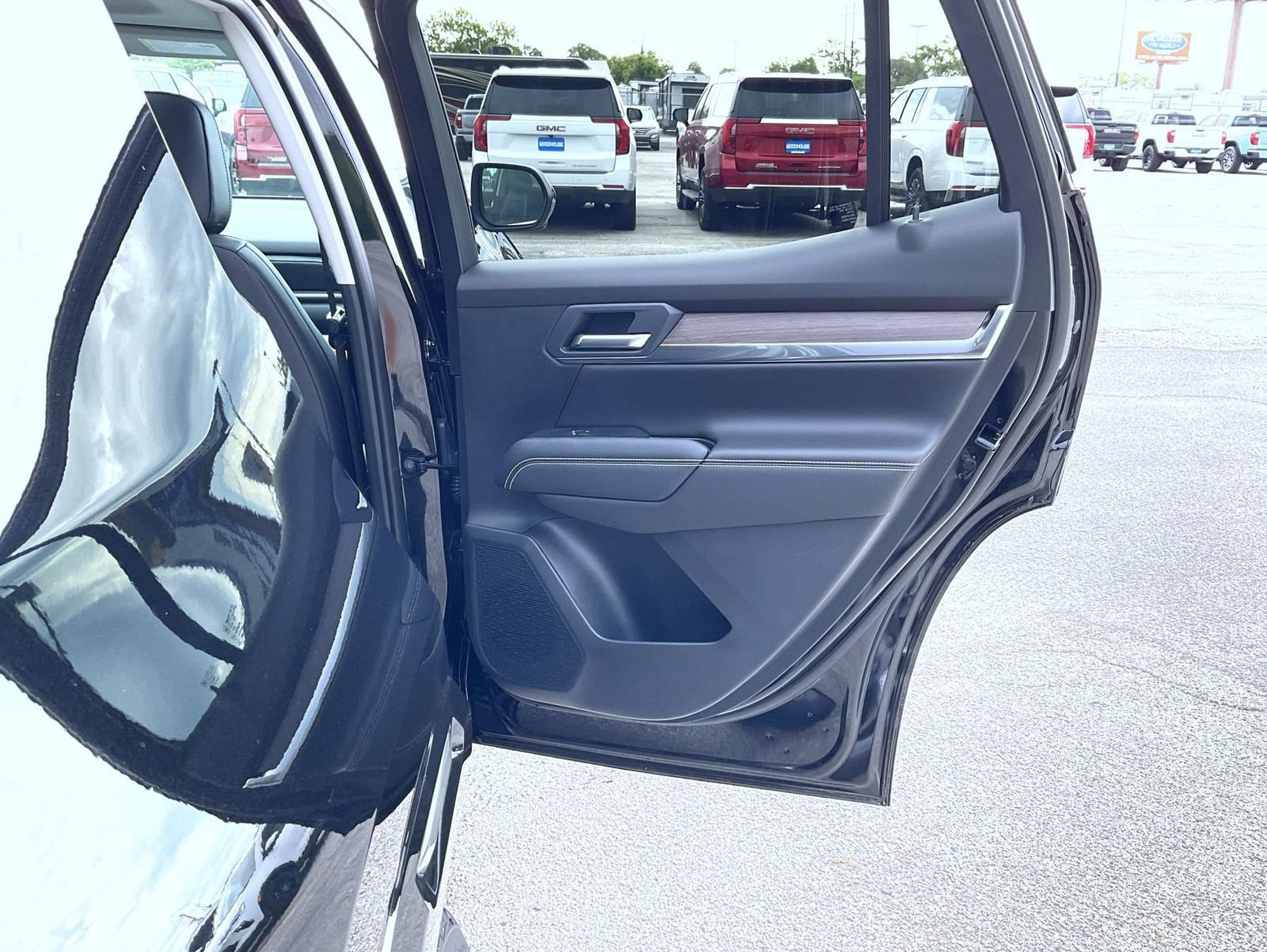 2026 GMC Terrain Denali - Photo 17