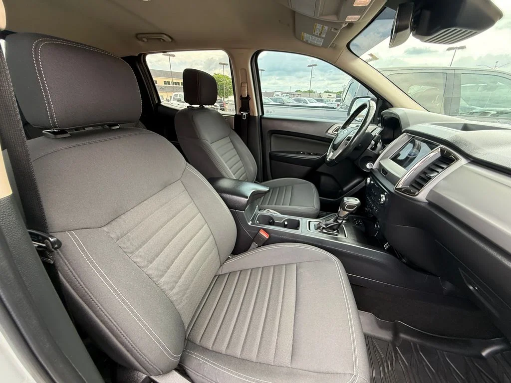 Used 2023 Green Ford XLT image 14