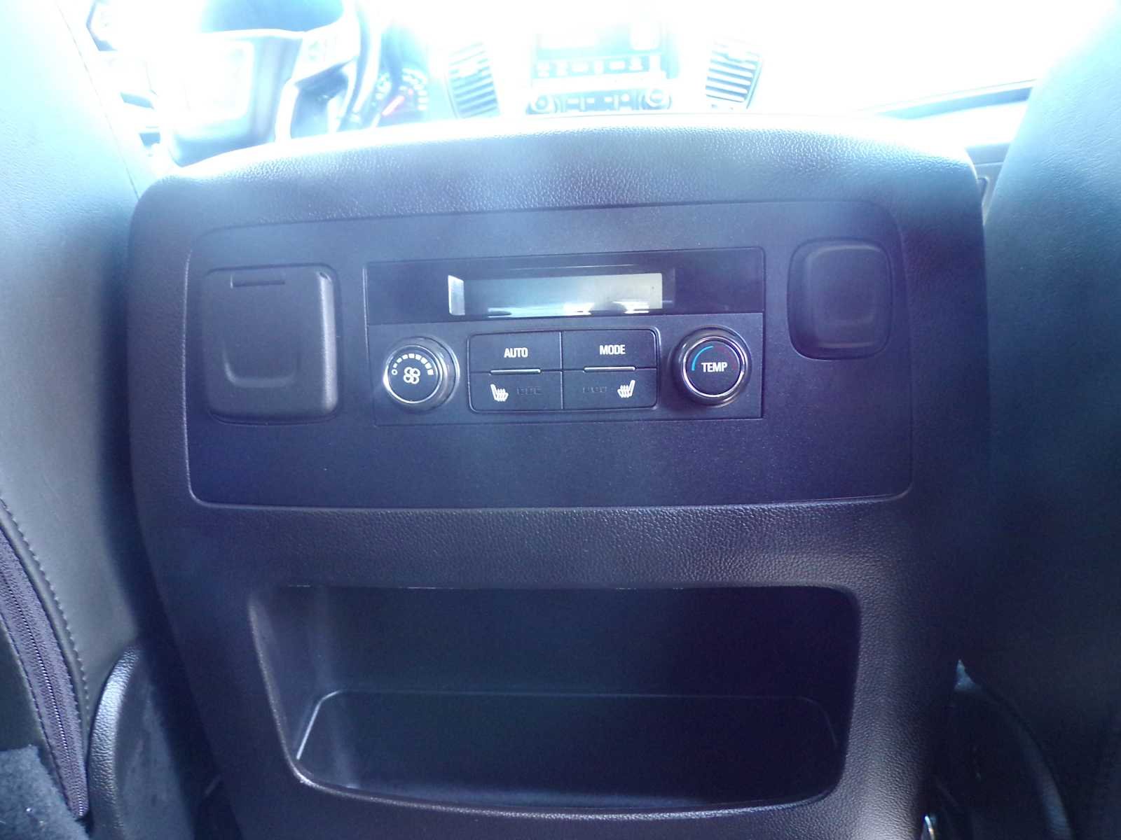 Used 2019 ONYX BLACK GMC Denali image 21