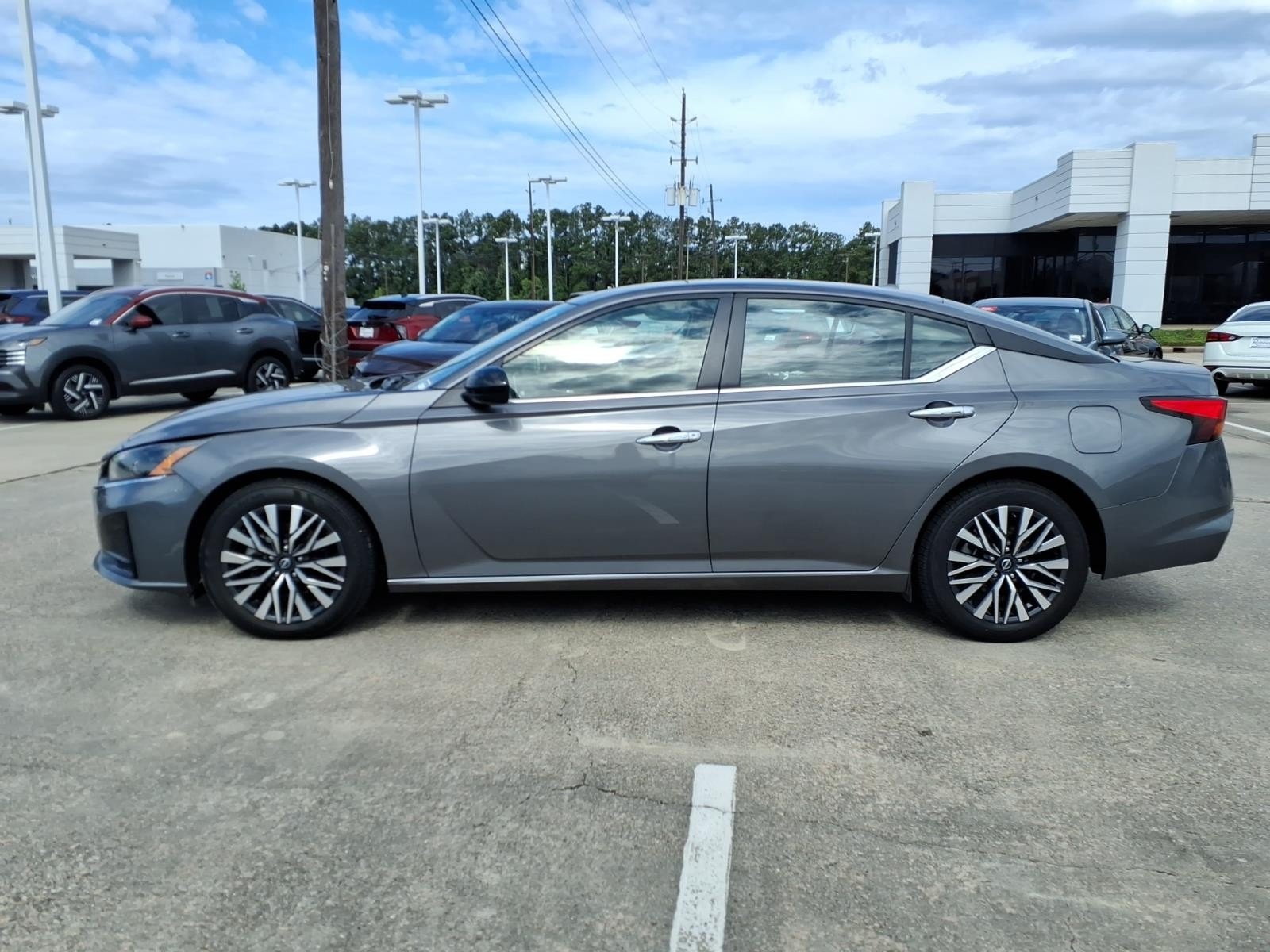 2024 Nissan Altima 2.5 SV - 7