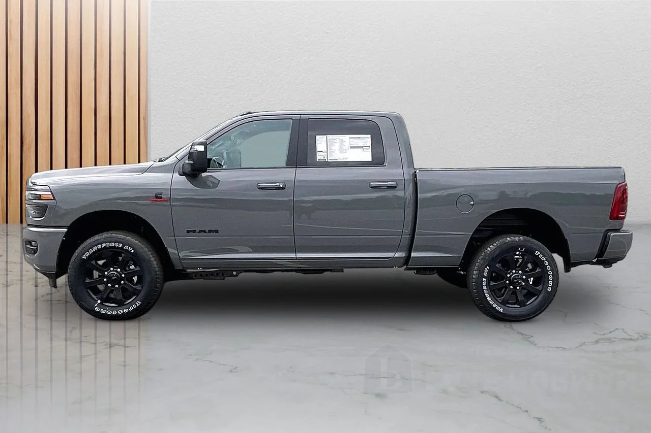 New 2026 Ceramic Gray Clear-Coat Exterior Paint RAM Laramie image 6