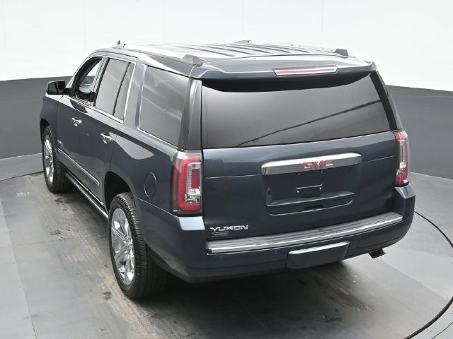 2020 GMC Yukon Denali - Photo 10