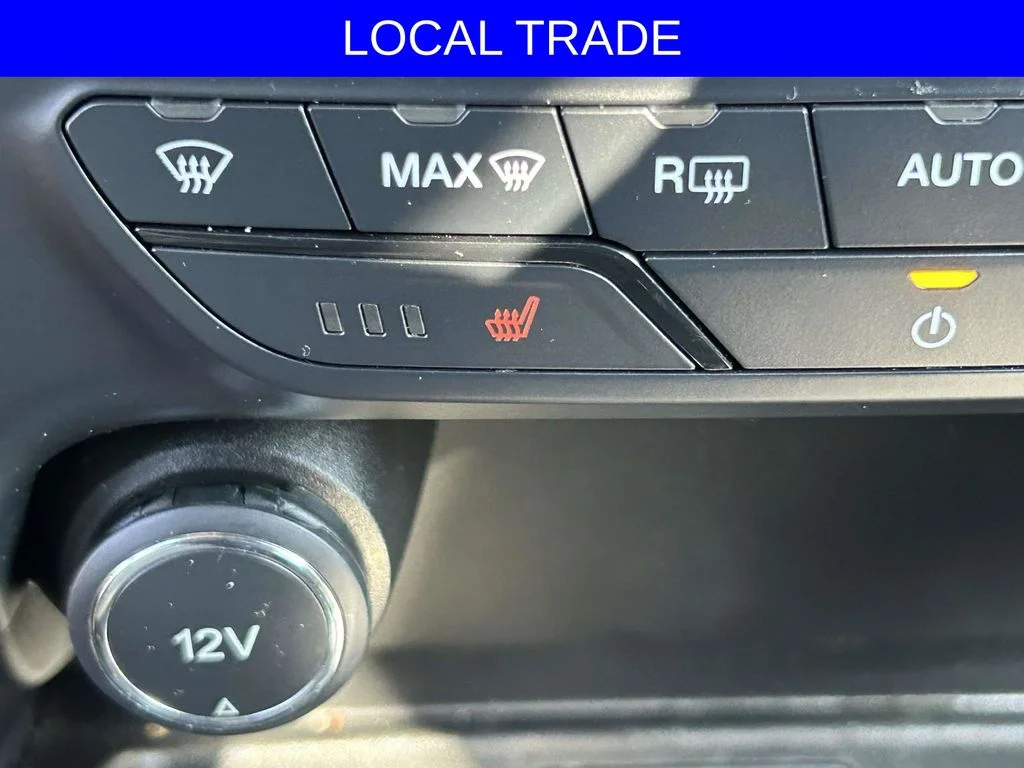 Used 2019 White Ford Lariat image 20