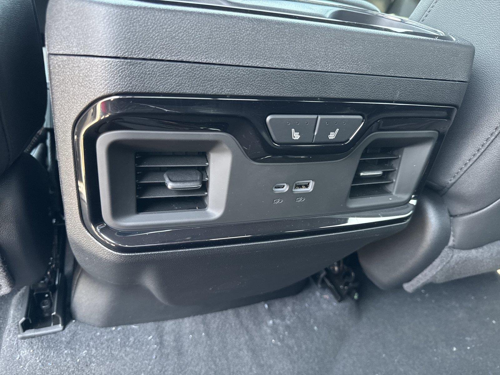 New 2026 Sterling Metallic GMC AT4 image 32
