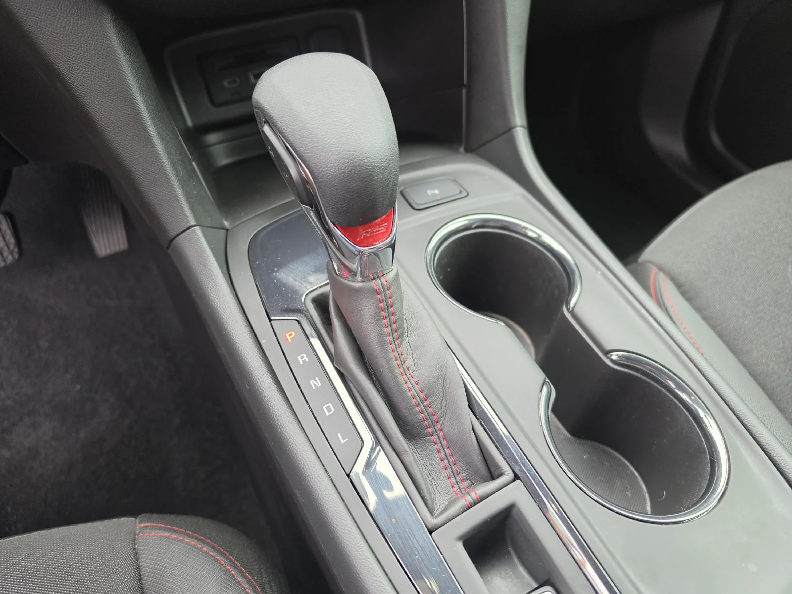 Used 2024 Blue Chevrolet RS image 28