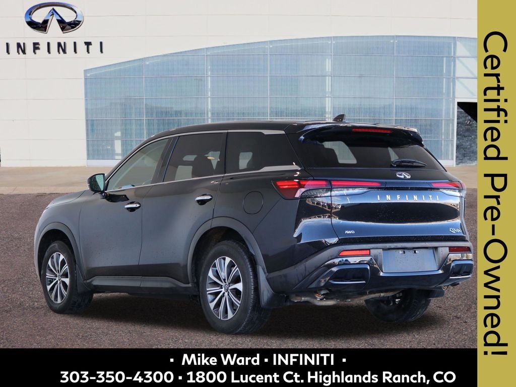 Certified Used 2025 Black INFINITI PURE image 3