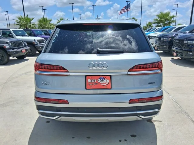 Used 2024  Audi 45 Premium Plus image 6