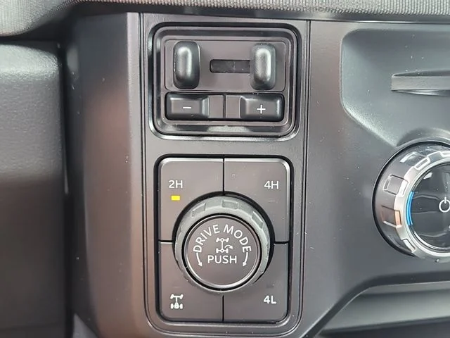 New 2026 Avalanche Ford Platinum image 29