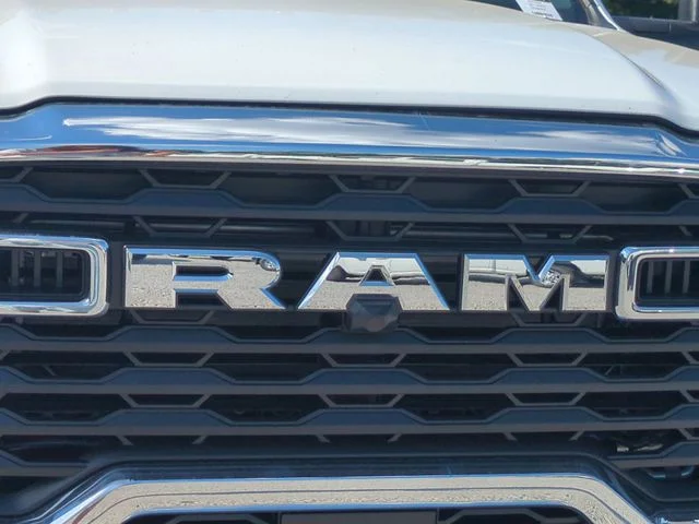New 2025 Bright White Clearcoat RAM Tradesman image 32