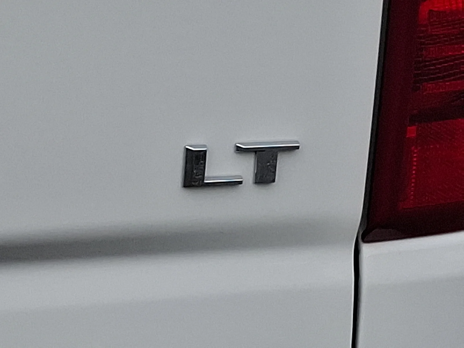 New 2026 Summit White Chevrolet LT image 28