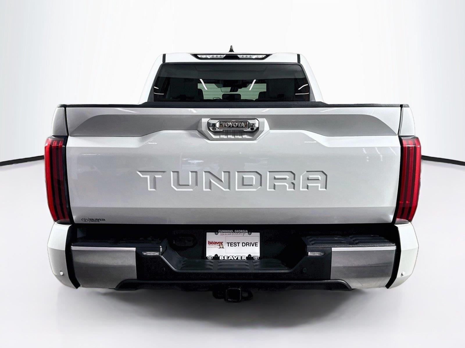 Used 2023 Wind Chill Pearl Toyota Limited image 12