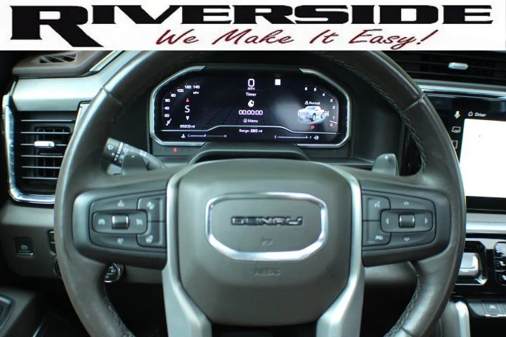 Certified Used 2023 White Frost Tricoat GMC Denali image 10