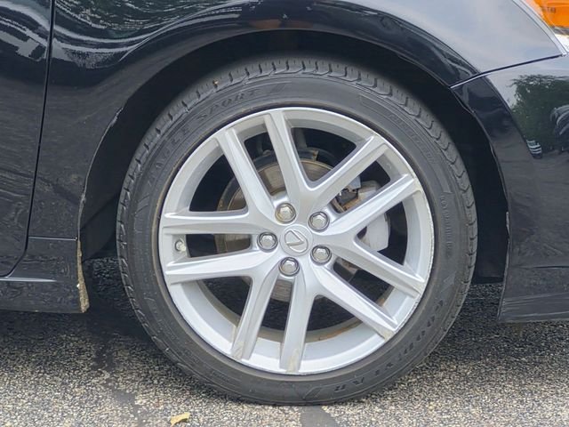 Used 2016 Black Lexus 200h image 9