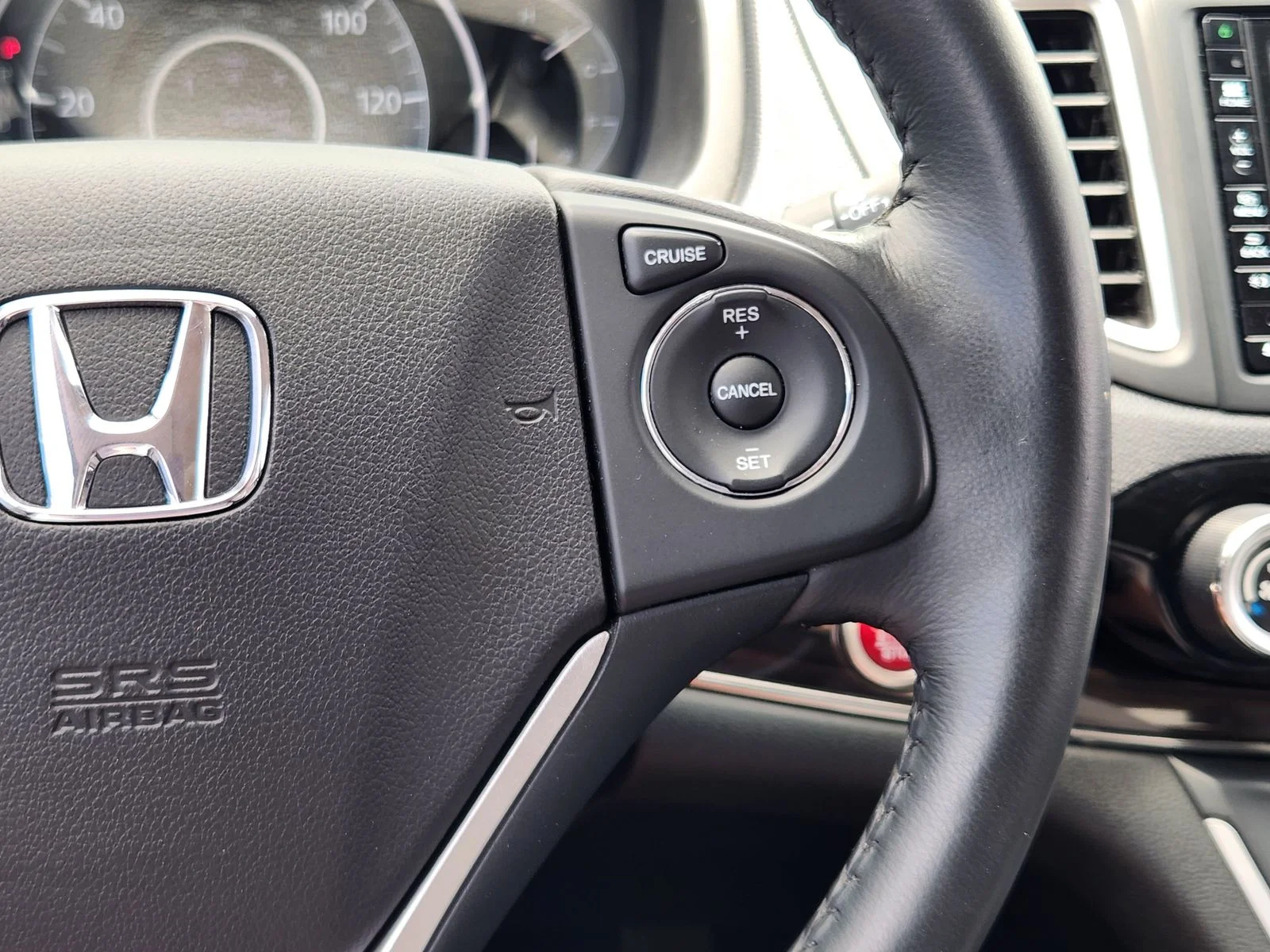 Used 2015 Red Honda EX-L image 29