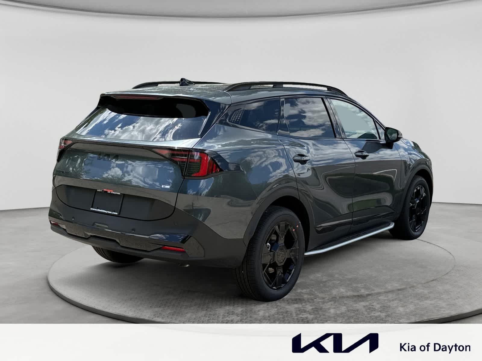New 2026 Gravity Gray Kia X-Line image 5