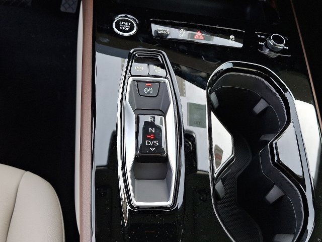 Used 2025 White Audi 2.0T Premium image 11