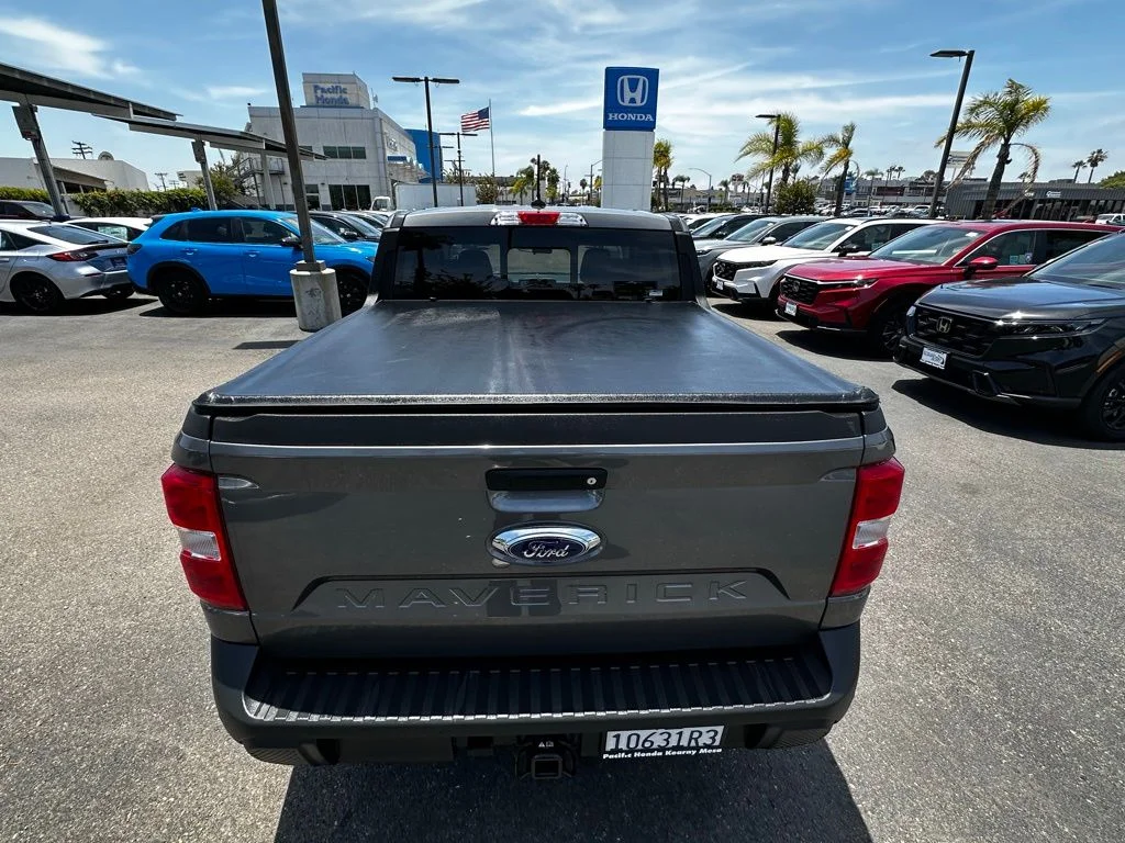 Used 2022 Gray Ford Lariat image 7