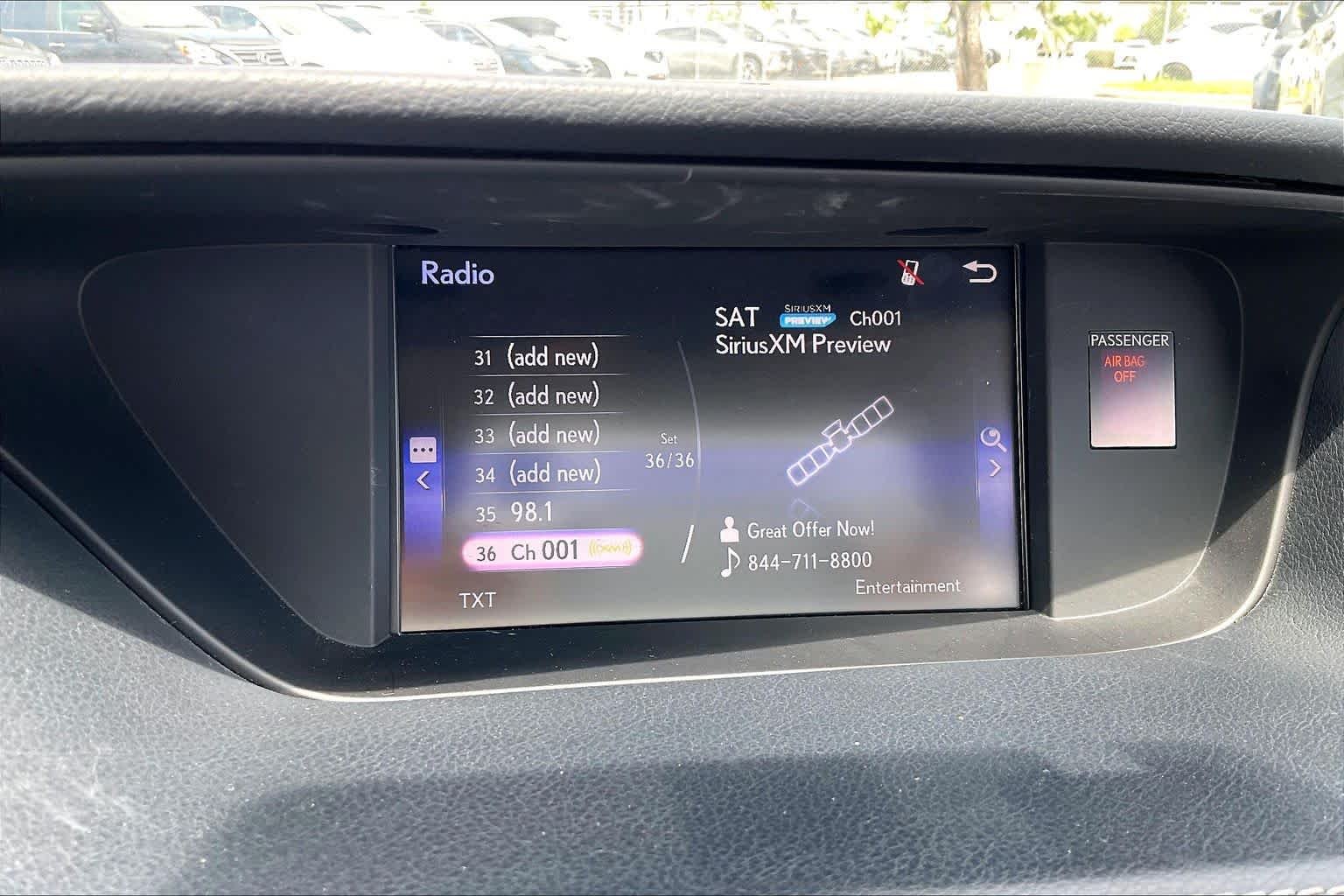 Used 2015 Atomic Silver Lexus  image 31