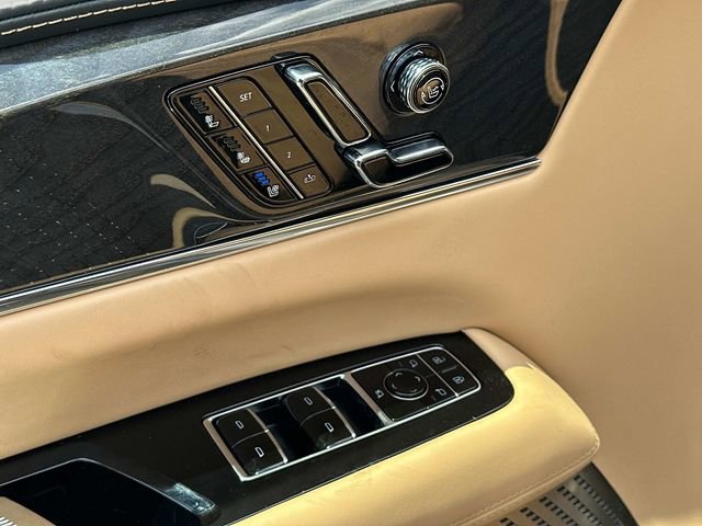 2025 Cadillac Escalade IQ Luxury 2 - Photo 8