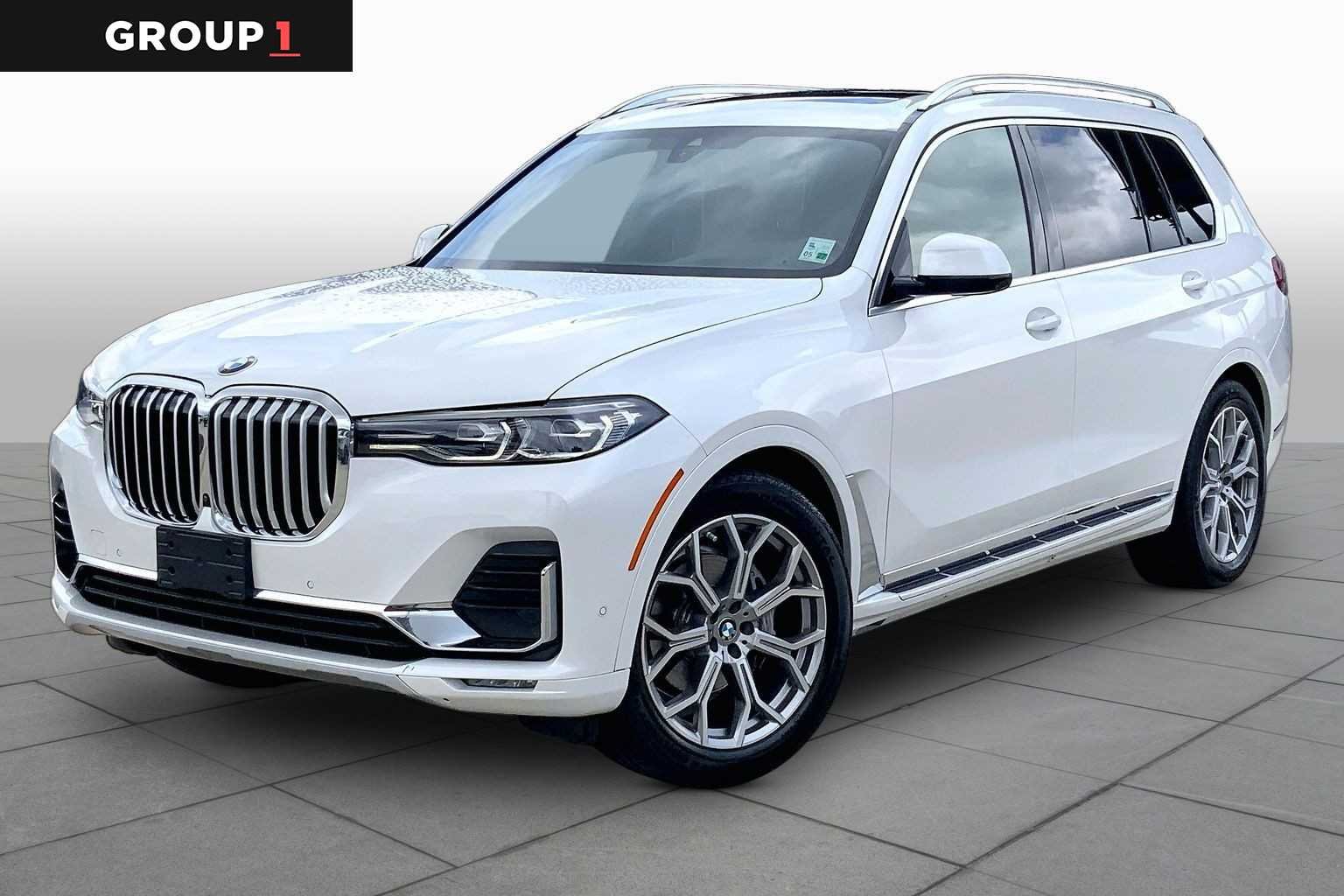 2022 BMW X7 xDrive40i's photo