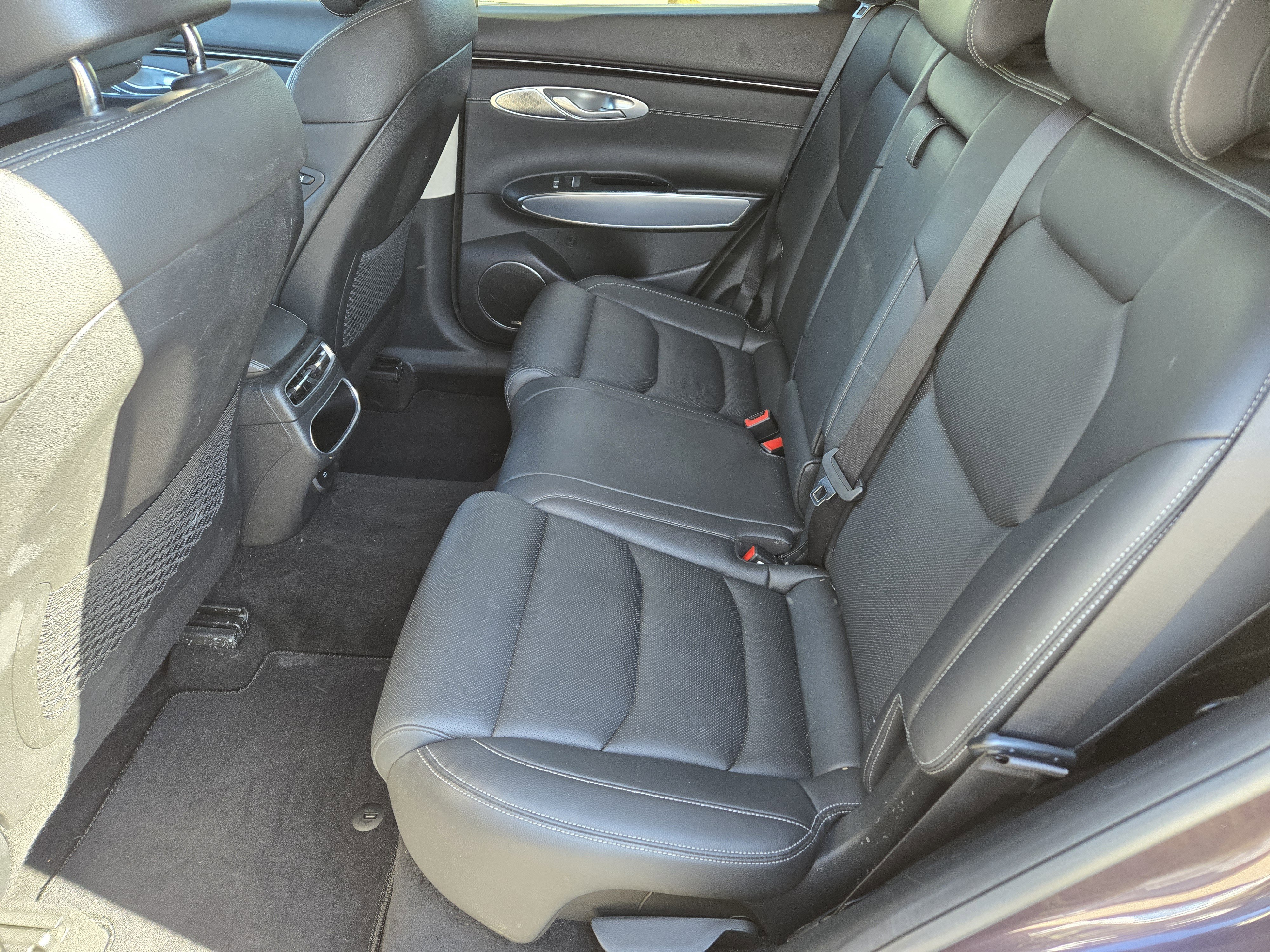 2022 GENESIS GV70 Standard - Photo 16