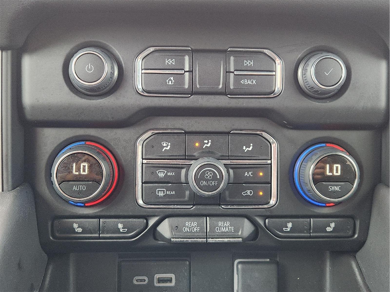 2023 Chevrolet Tahoe photo 19 of 34