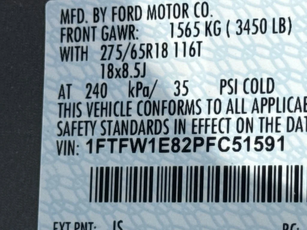 Used 2023 Silver Ford XLT image 29