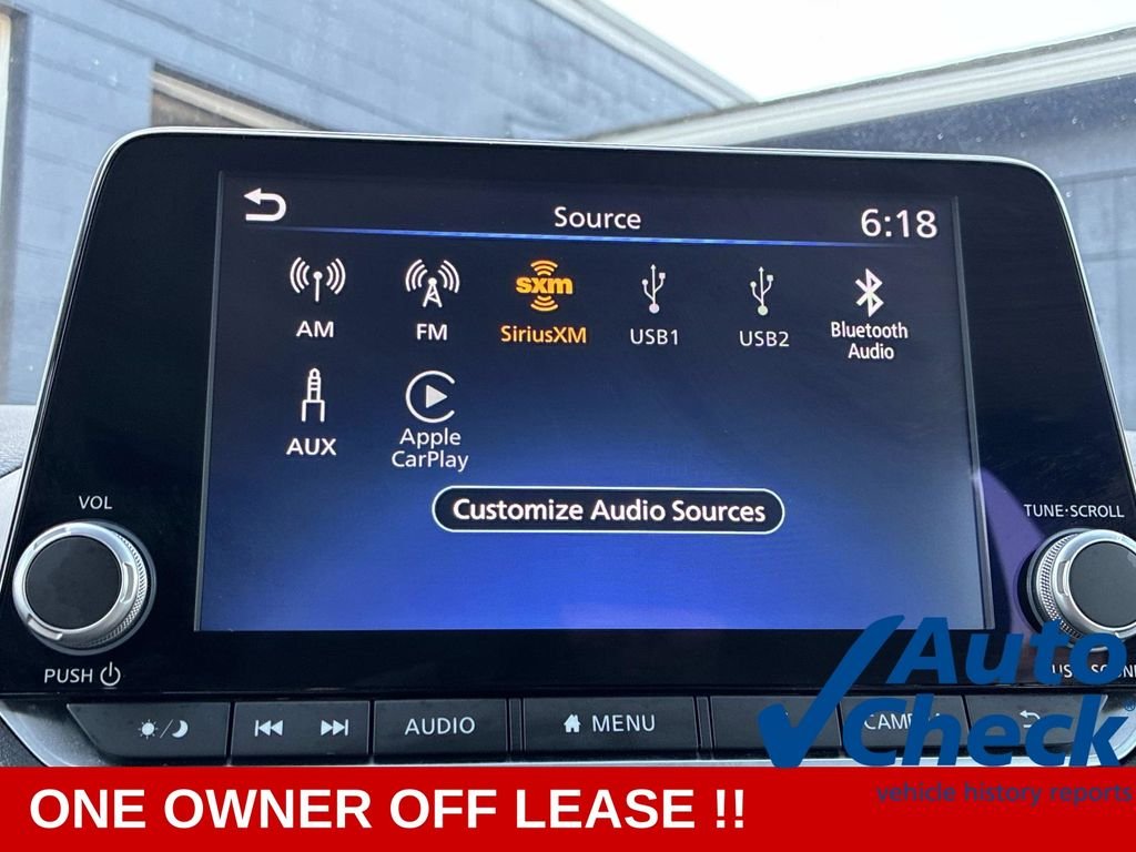Used 2023 Black Nissan SR image 30