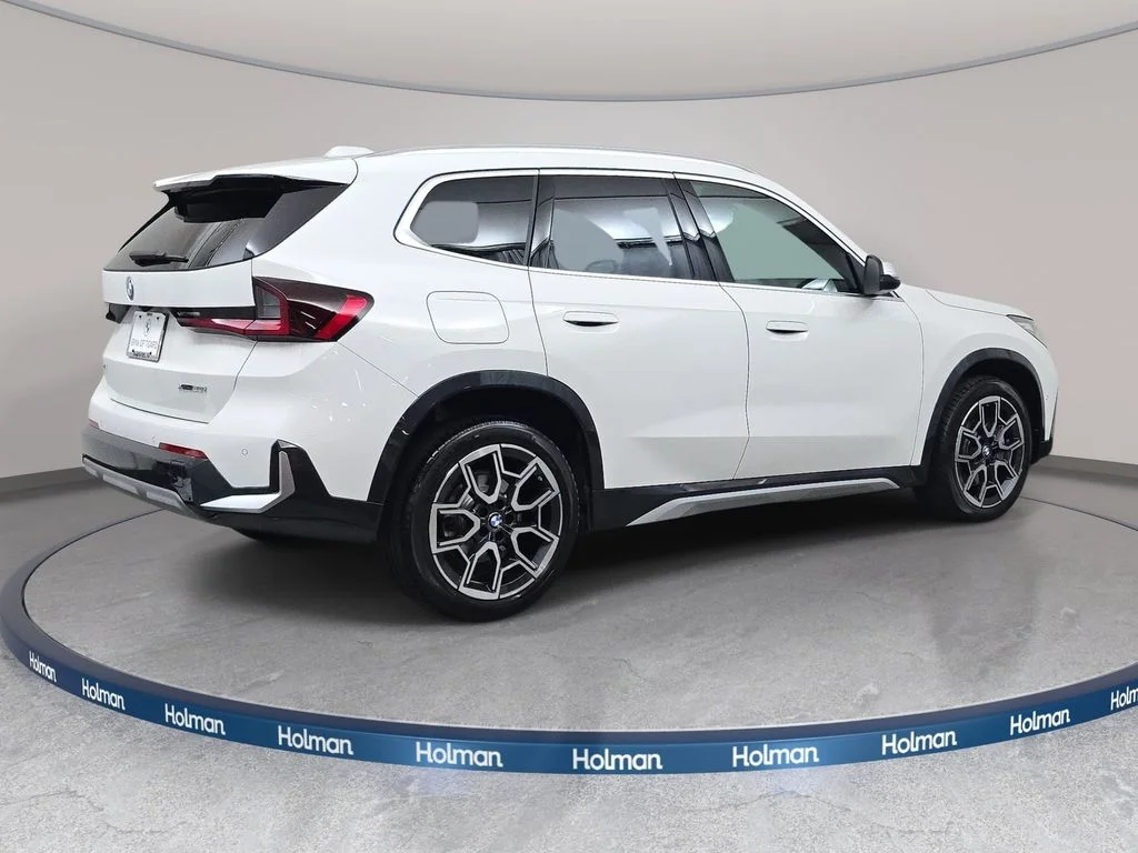 Used 2024 Alpine White BMW xDrive28i image 6