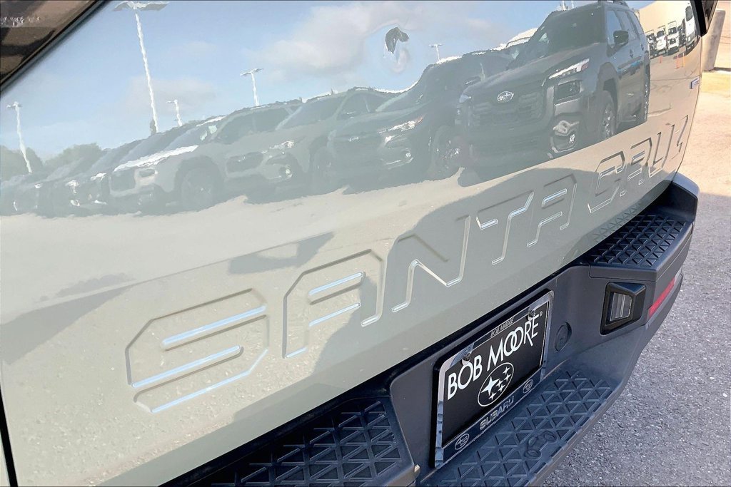 Used 2022 Green Hyundai SEL image 24