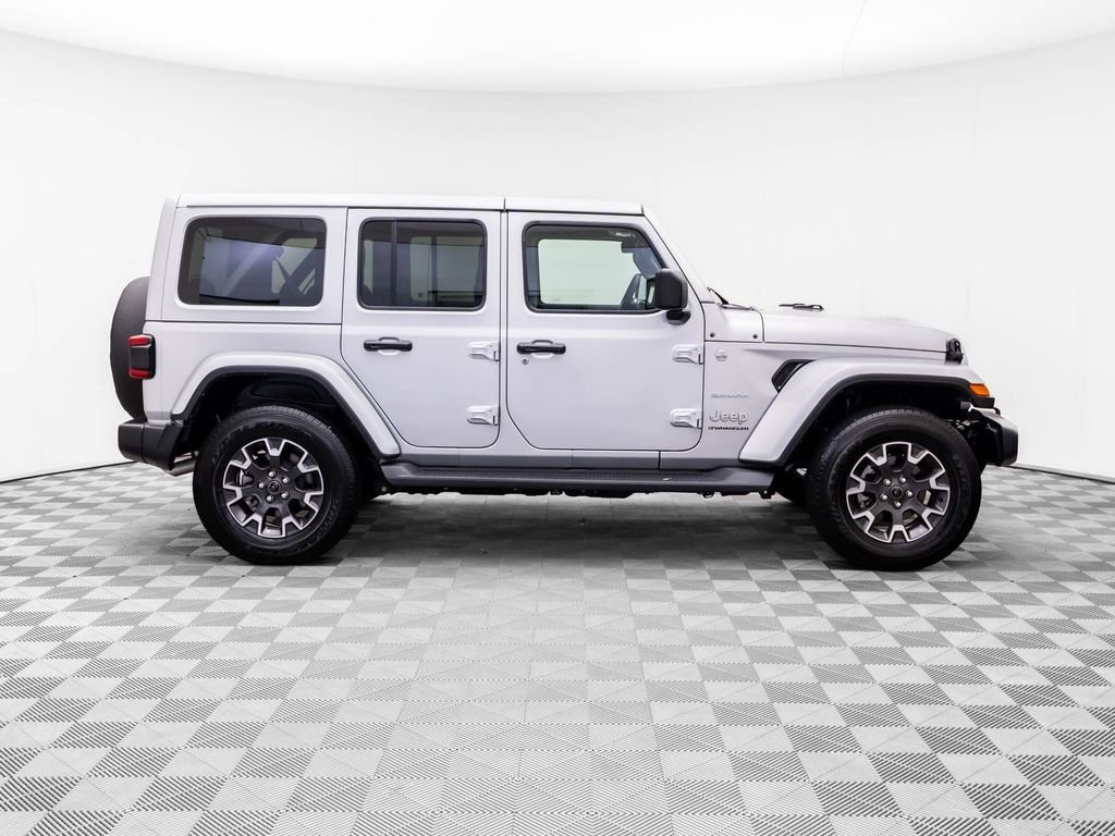 2024 Jeep Wrangler 4-Door Sahara - Photo 7