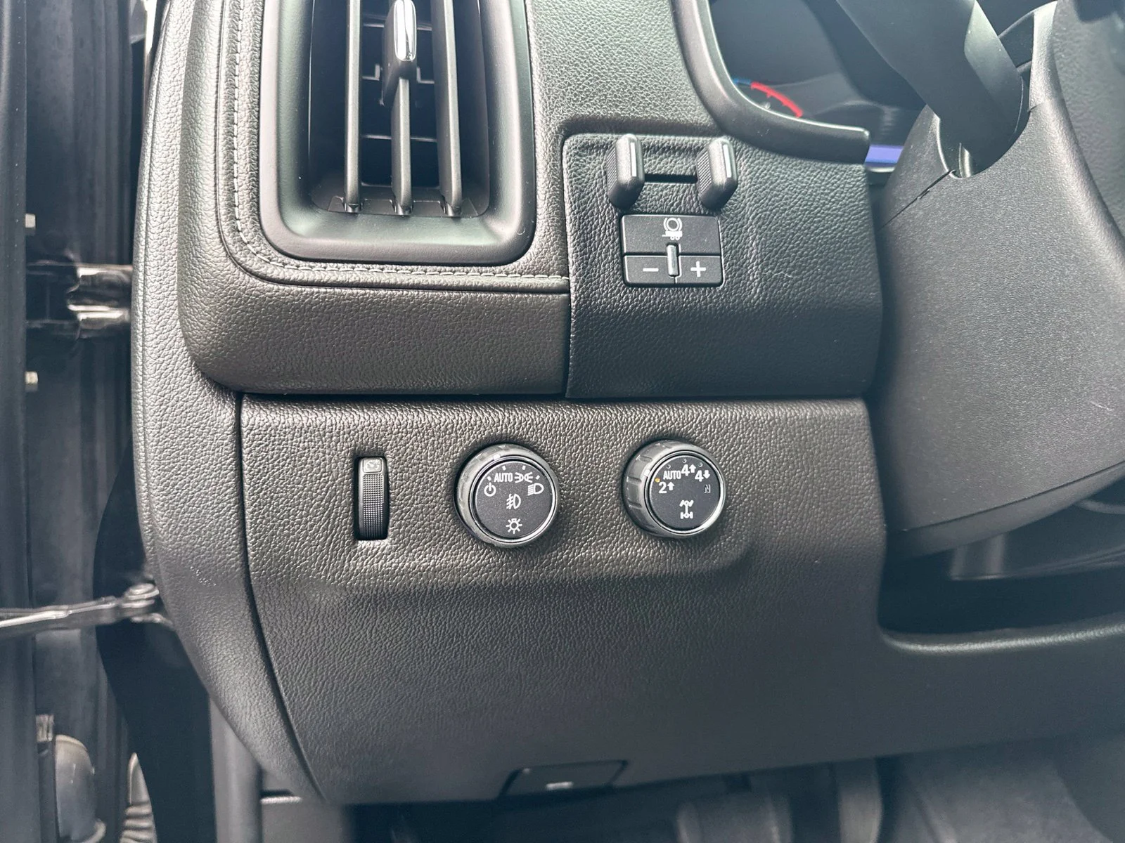 2022 GMC Canyon Denali - Photo 19