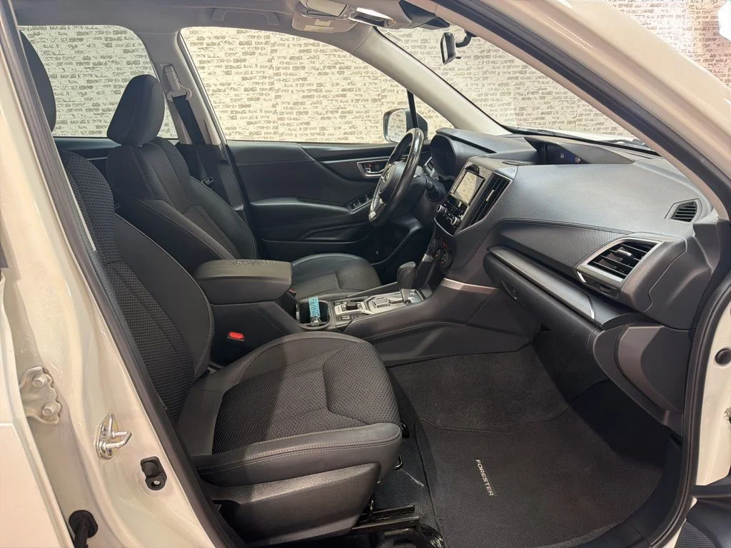 Used 2023 White Subaru Premium image 11