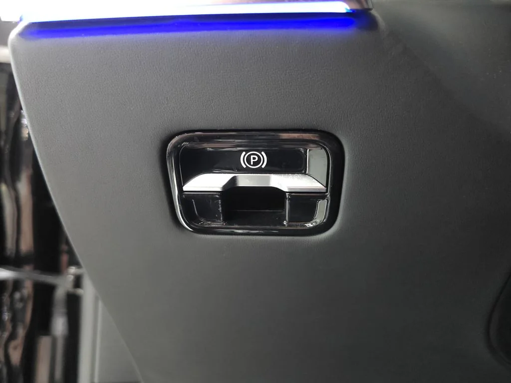 Used 2023 Black Mercedes-Benz S 580e image 10