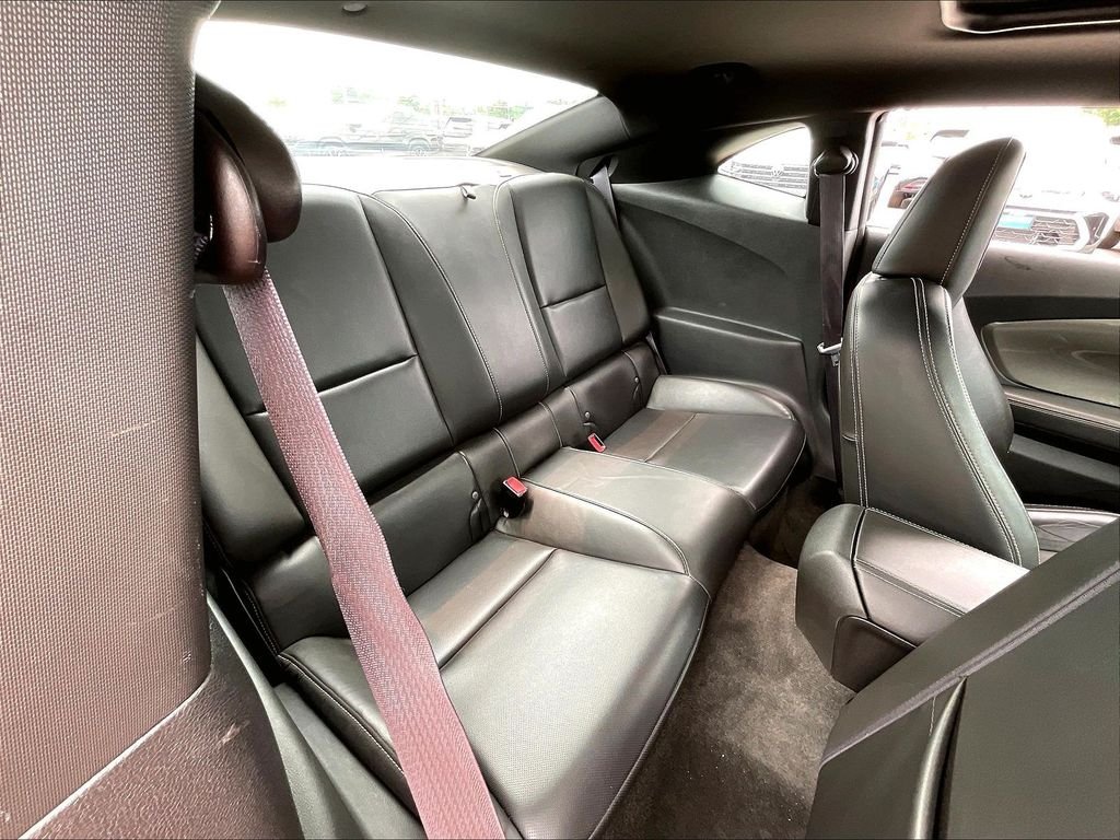 Used 2015 Red Hot Chevrolet 2LT image 15