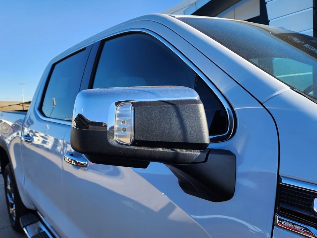 2026 GMC Sierra 1500 SLT - Photo 12