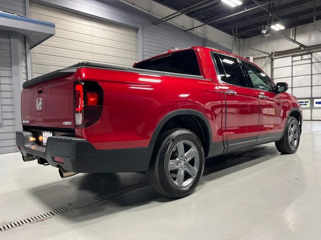 Certified Used 2022 Radiant Red Metallic II Honda RTL-E image 7