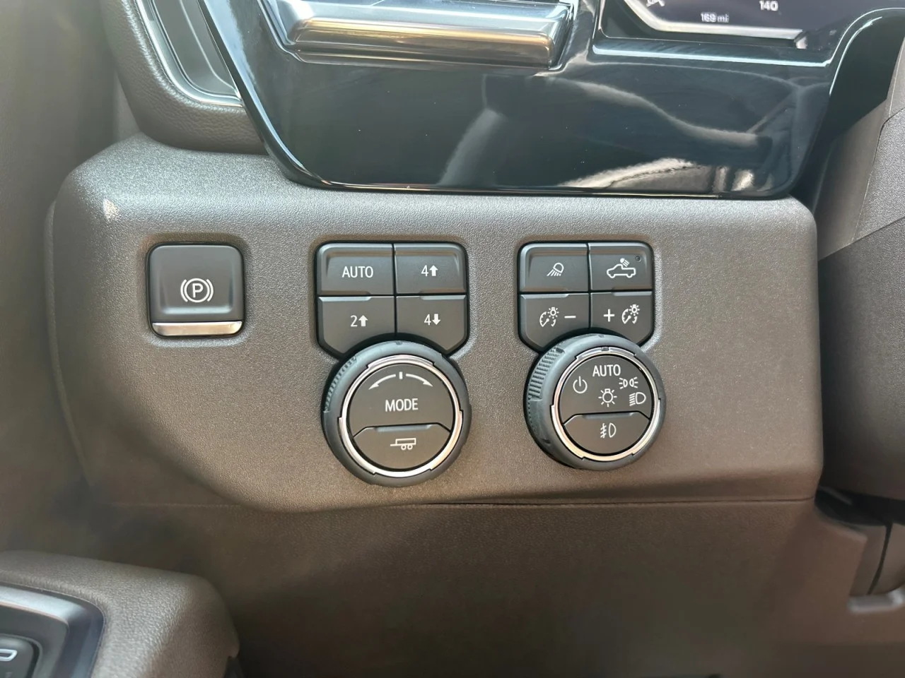2026 Chevrolet Silverado 2500 HD LTZ - Photo 14