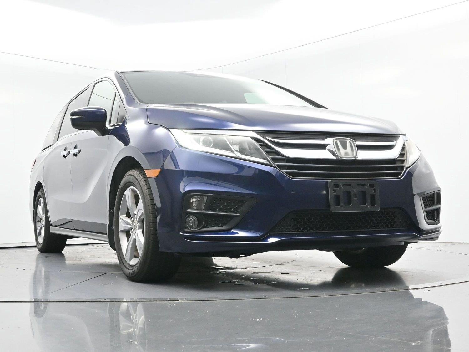 Used 2018 Blue Honda EX-L image 42