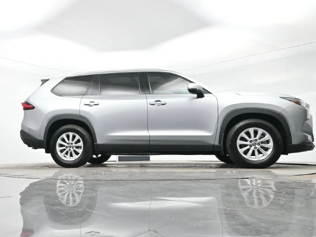 Used 2024 Celestial Silver Toyota XLE image 33