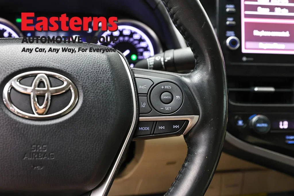 Used 2021 Red Toyota XLE image 15