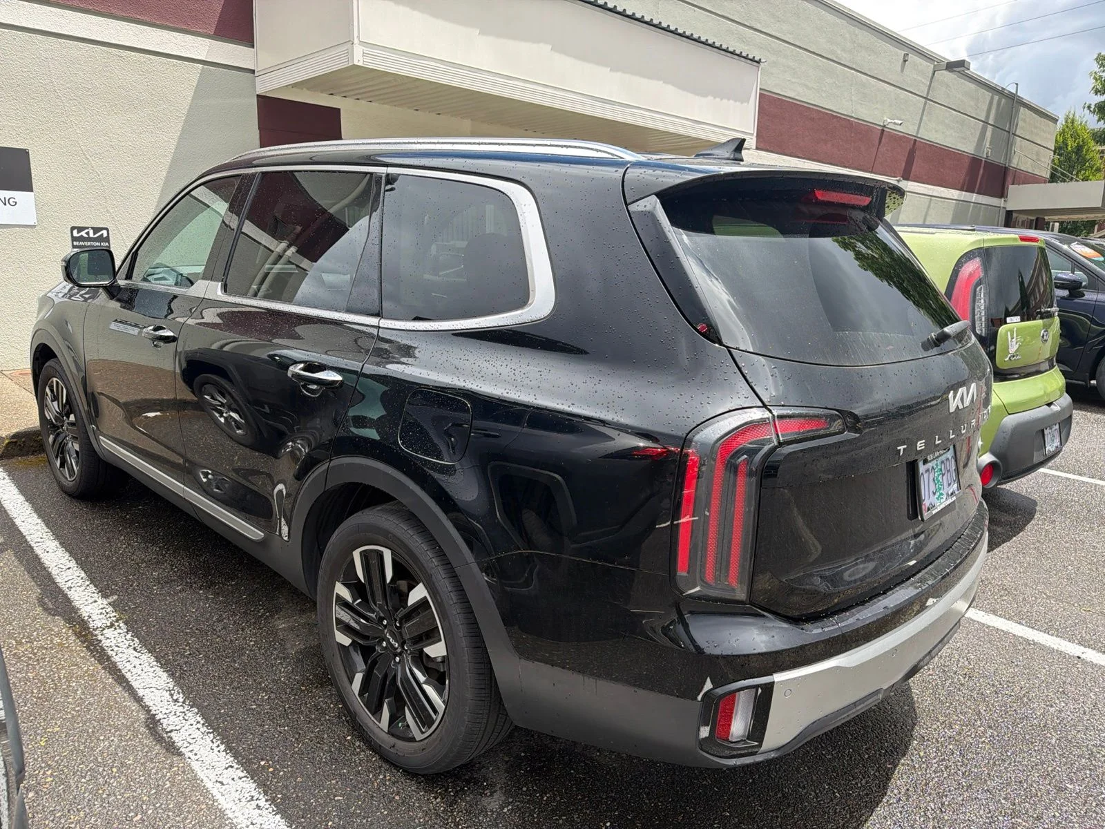 Used 2023 Black Kia SX image 6
