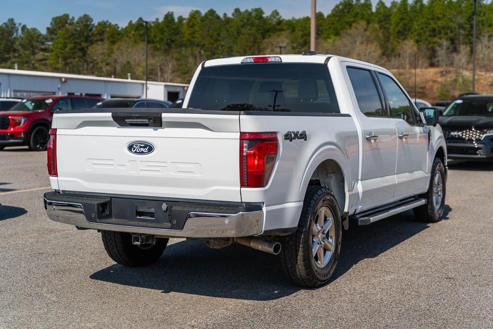 Used 2024  Ford XLT image 6