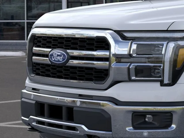 New 2026 Oxford White Ford Lariat image 17